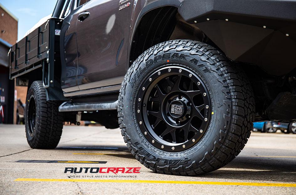 TOYOTA HILUX N80 4WD BULLY XD SATIN BLACK